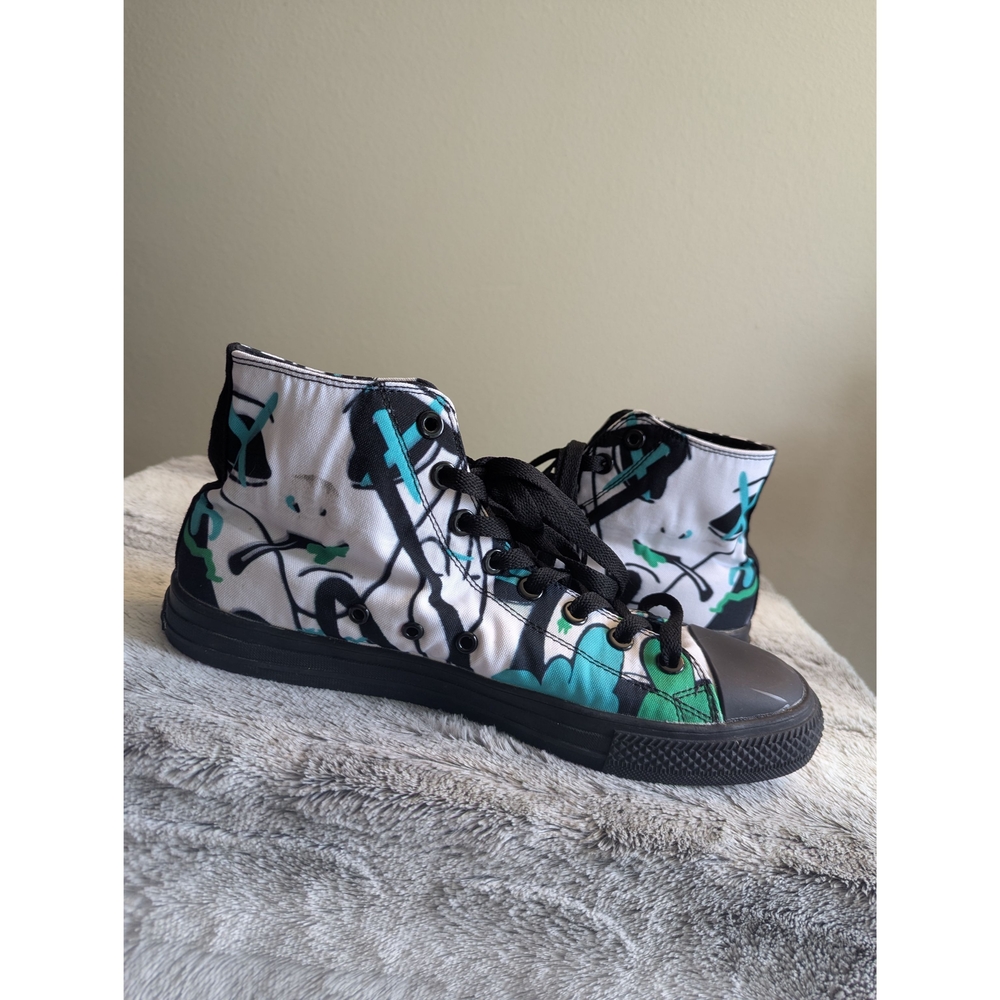 Black and Green High-Top Sneakers - Picture 5 of 6